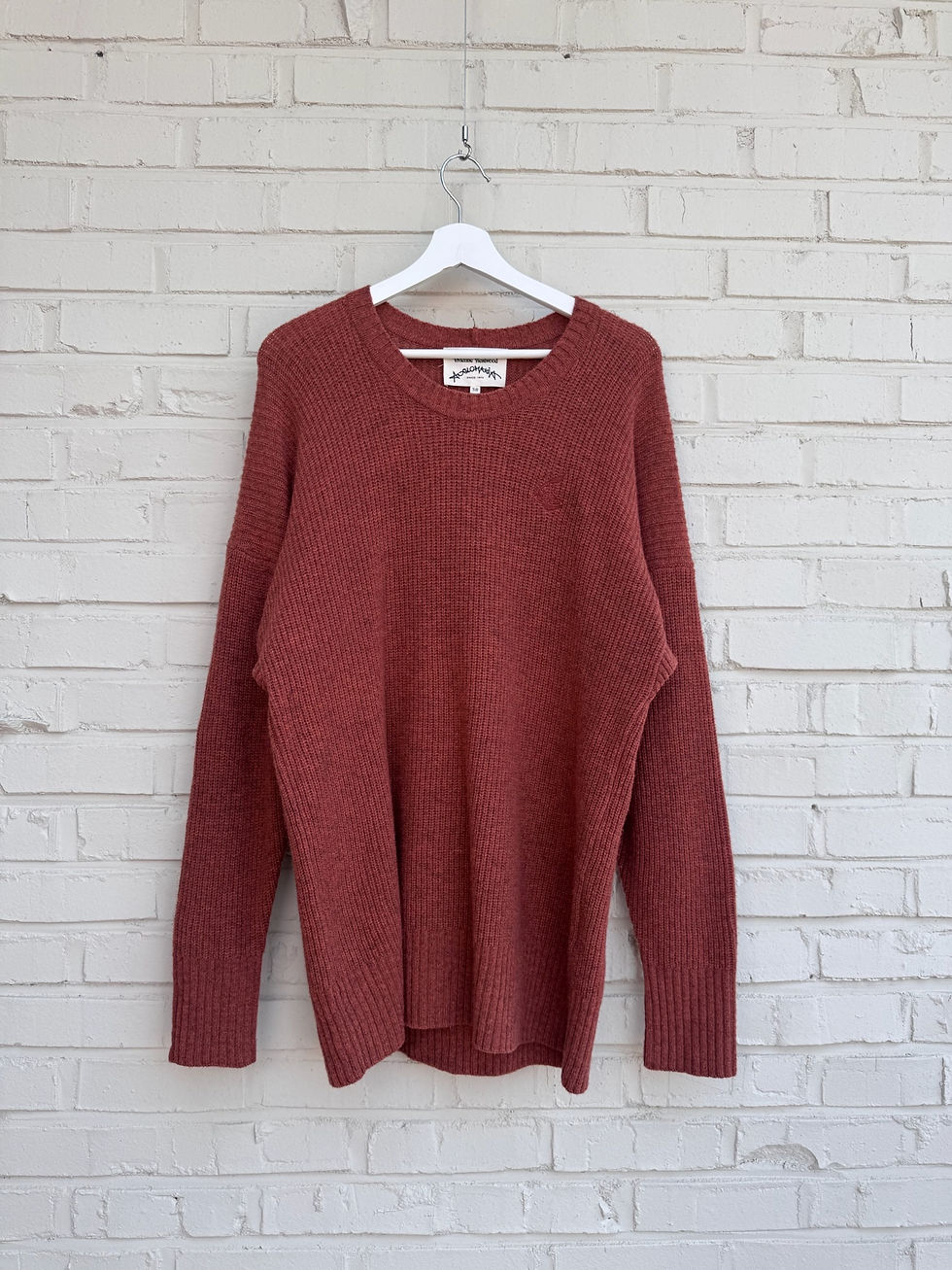 섬네일: Vivienne Westwood over fit orange knit