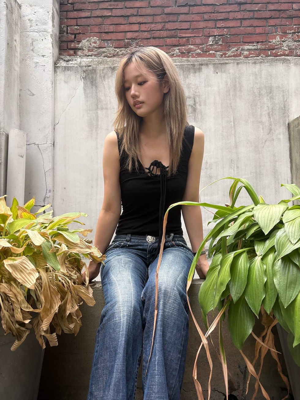 섬네일: Jean Paul Gaultier strap detail sleeveless