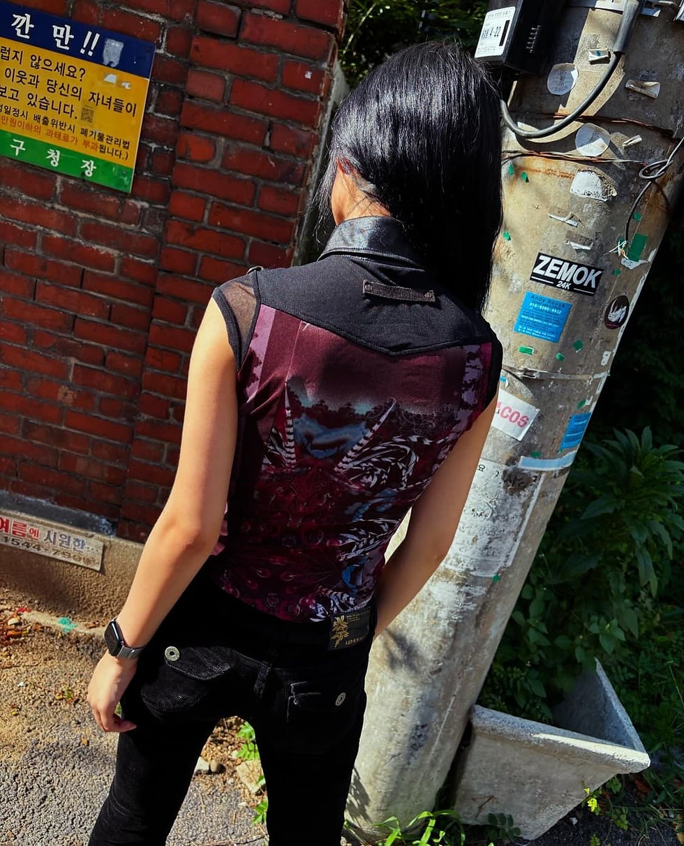 섬네일: Ozz on mesh oriental sleeveless top