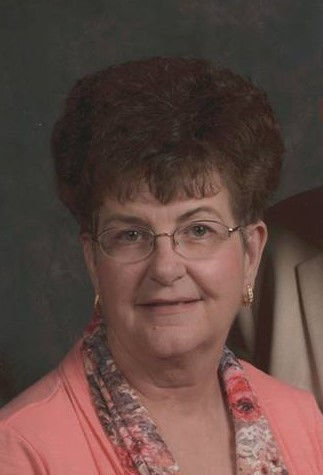 2015 Linda Bueker.jpg