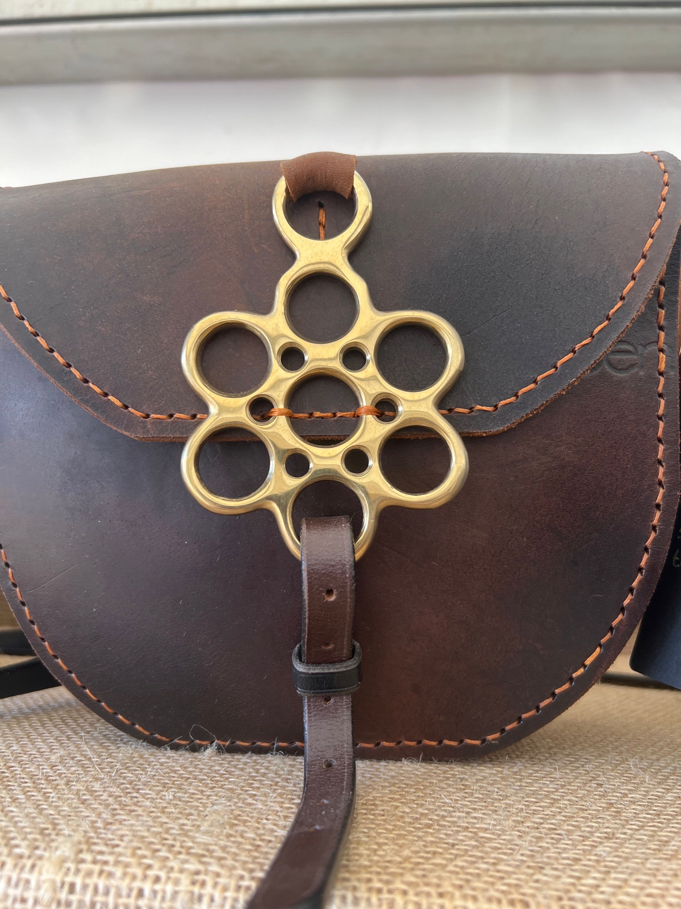 “Falling For You” stubben saddlebag