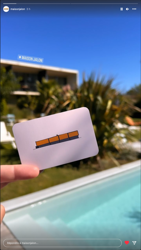 identité visuelle création logo et dépliant