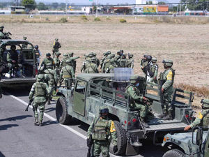 UN MUERTO Y HERIDOS DEJA ROBO FRUSTRADO AL TREN