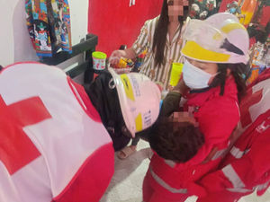 ATIENDE POLICÍA MUNICIPAL DE APIZACO INCENDIO EN UN DEPARTAMENTO PROVOCADO POR VELADORAS