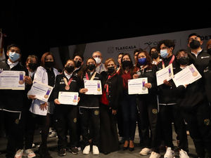 GOBIERNO ESTATAL OTORGÓ ESTÍMULOS ECONÓMICOS A MEDALLISTAS NACIONALES CONADE 2022