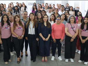 SMET CAPACITA A OPERADORES DE 20 CENTROS “LIBRE” EN EL ESTADO