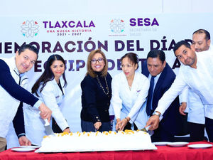 RECONOCIÓ GOBERNADORA LABOR DE ODONTÓLOGOS CON ENTREGA DE EQUIPAMIENTO