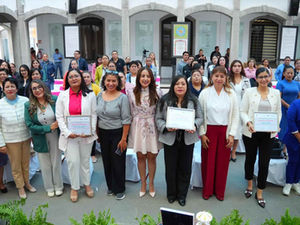 PRESIDE MIRIAM MARTÍNEZ “SEMANA MUNDIAL DE LA LACTANCIA: LACTAMOS CON AMOR”
