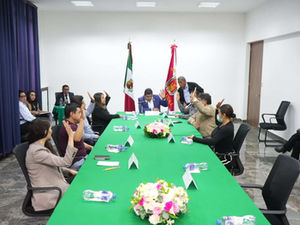 APRUEBA COMISIÓN DE PUNTOS CONSTITUCIONALES, GOBERNACIÓN Y JUSTICIA, Y ASUNTOS POLÍTICOS, INSCRIPCIÓN EN LETRAS DORADAS PARA HONRAR 500 AÑOS DE LA CIUDAD DE TLAXCALA