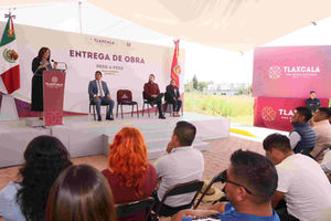 ENTREGA GOBERNADORA ACCIONES QUE MEJORAN LA MOVILIDAD EN TEPEYANCO Y AYOMETLA