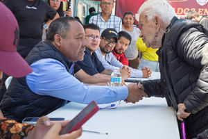 GOBIERNO DE APIZACO FORTALECE LA CERCANÍA CIUDADANA CON “SÁBADOS EN TU COLONIA” EN SAN MARTÍN DE PORRES