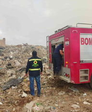 AUTORIDADES ESTATALES Y MUNICIPALES COMBATEN INCENDIO EN RELLENO SANITARIO DE NANACAMILPA