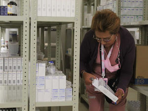 SUMINISTRAN RECETAS AL 89% Y 90% EN ATLTZAYANCA Y CALPULALPAN