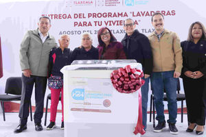 GOBERNADORA LLEVA APOYOS DIRECTOS A LOS HOGARES CON PROGRAMA DE LAVADORAS