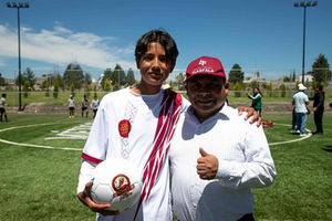INAUGURAN DOS CANCHAS DE FÚTBOL EN EL PARQUE ANDÉN DE APIZACO COMO PARTE DEL PROGRAMA FEDERAL "MUNDIAL SOCIAL"