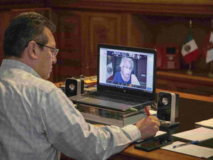 PLANTEA MARCO MENA A OLGA SÁNCHEZ CORDERO CONTAR CON MÁS PRUEBAS PARA DETECTAR COVID-19