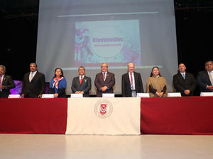 ANALIZAN DIRECTIVOS, DOCENTES Y ALUMNOS LA EVALUACIÓN EDUCATIVA