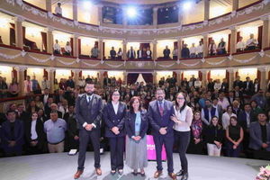 CONSOLIDA TLAXCALA UN SERVICIO PÚBLICO INNOVADOR Y HUMANISTA: GOBERNADORA