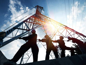 EN SENADO, PROPONEN “TARIFA ELÉCTRICA DEL BIENESTAR”