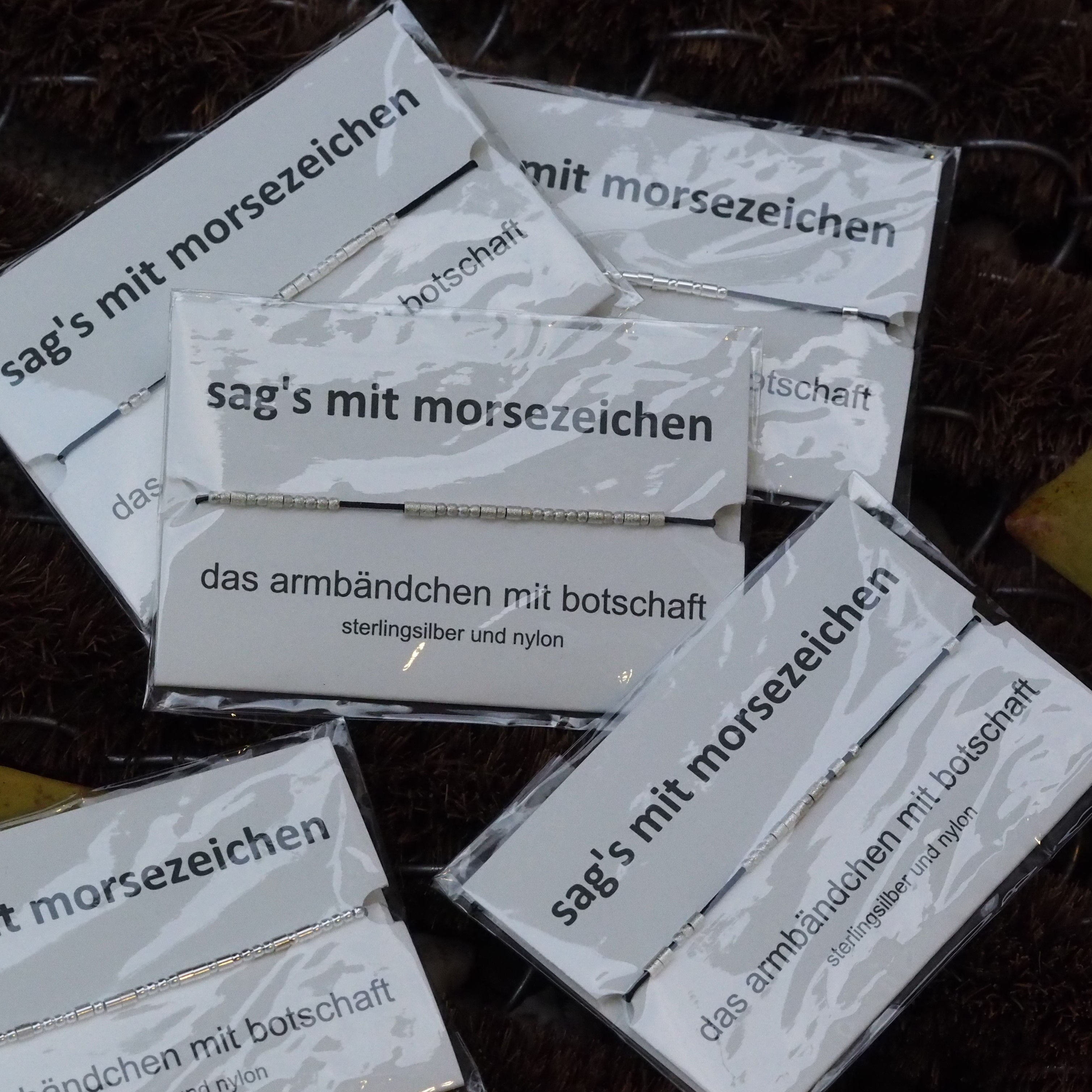 sag's mit morsezeichen