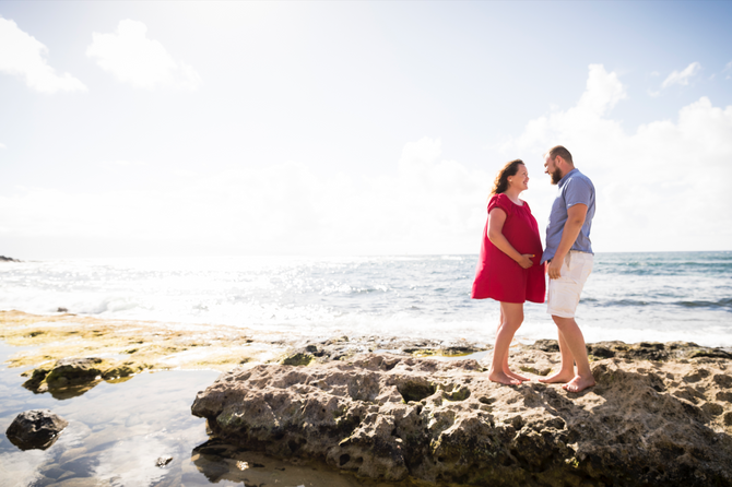 Maternity Portraits in Maui