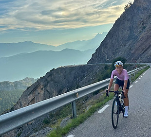 IMG_8806 (1)_edited.jpg