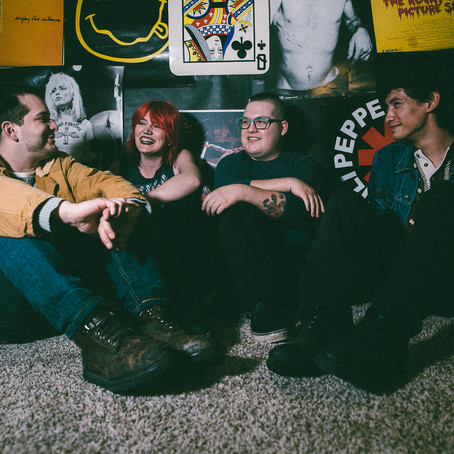 Velvet Skyline Unveils New Single "Circles"