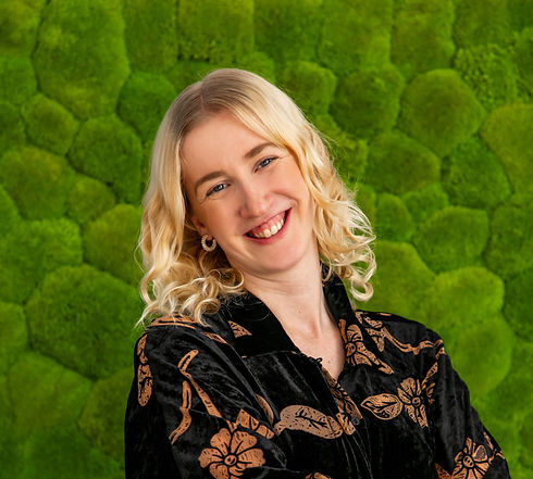 Sinead Olivia Smith_edited.jpg