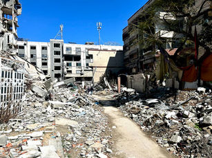 Rubble on Gaza’s Wehda Street. Wikimedia Commons.