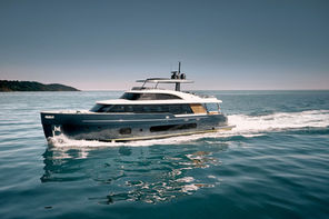 BLUE EYES Yacht for Charter - Azimut Magellano 25M - Sardinia & Amalfi Coast