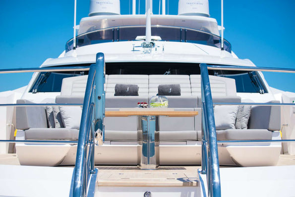 E-MOTION Yacht for Charter