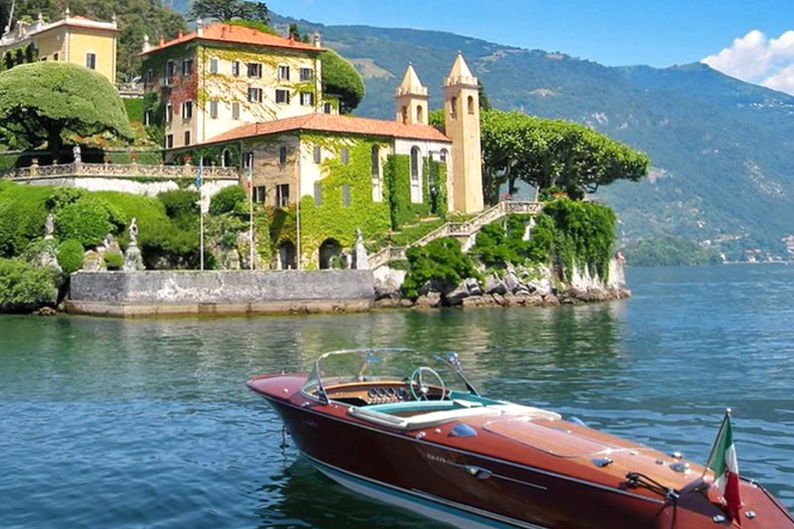 Luxury Boat Tours | Lake Como | RIVA Classic Boats