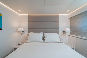 SANDS Yacht for Charter