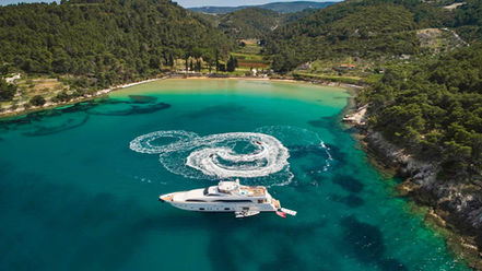 ACCEPTUS Yacht for charter