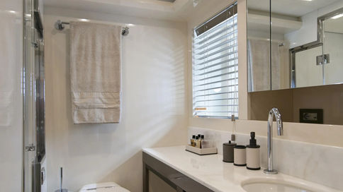 ESMERALDA OF THE SEAS yacht for sale - MCY96 yacht for sale