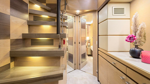 OCEAN DRIVE Yacht for charter