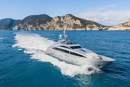 Silver Wind - ISA 140 Luxury Yacht for Charter and Sale