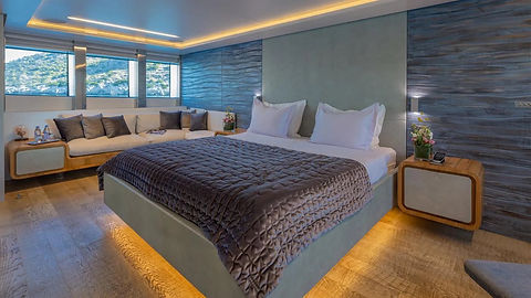 JULIO Mondomarine Yacht for Sale