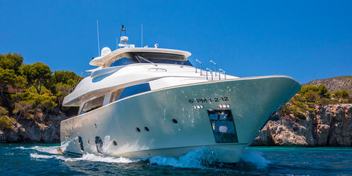 EOLIA Yacht for Charter