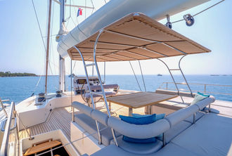 SEAZEN II Sunreef Catamaran for charter