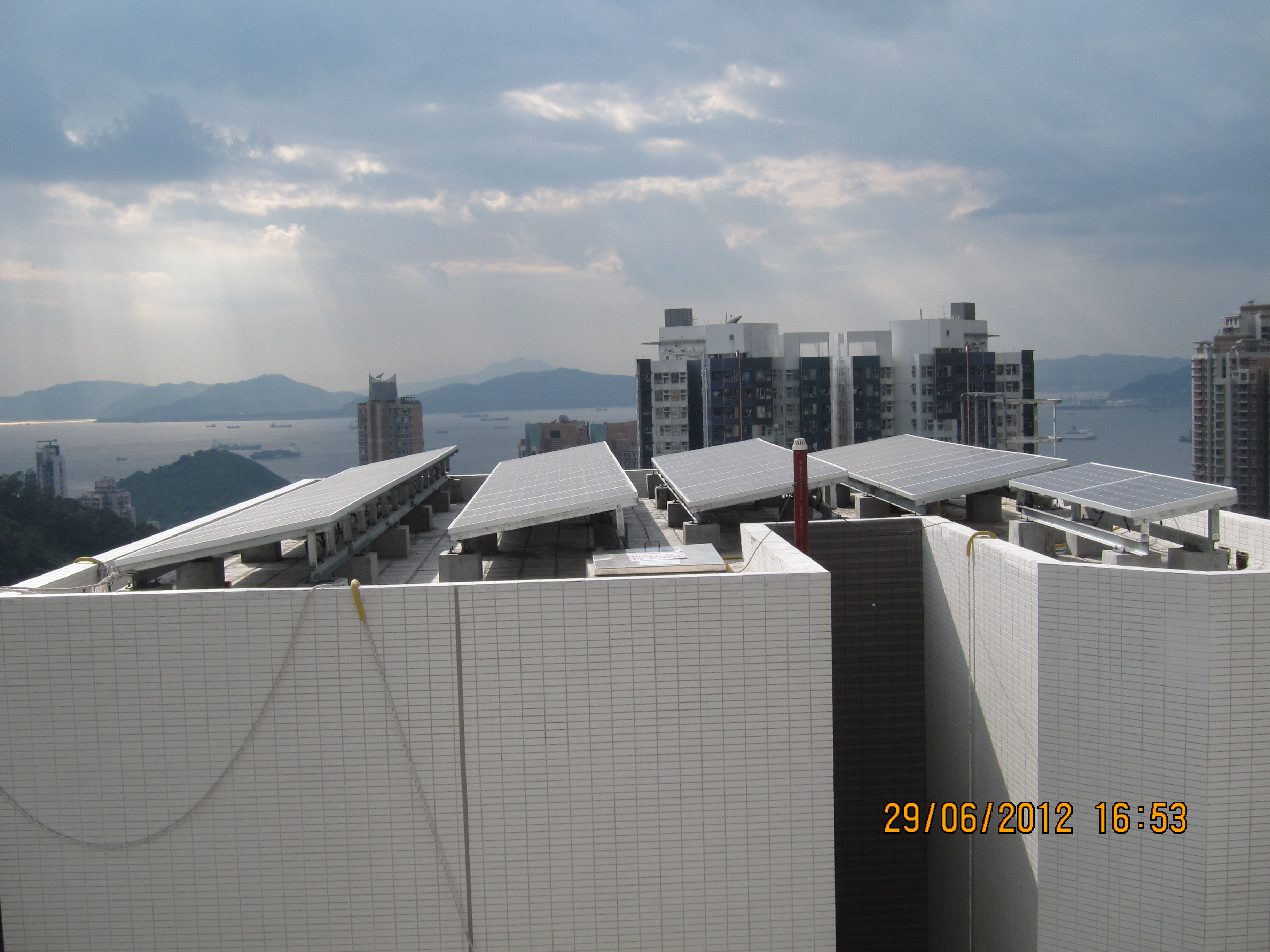 HKU Lung Wah Street Dormitory 港大龍華街宿舍