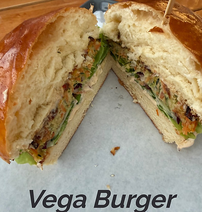 Vega Burger_edited.jpg