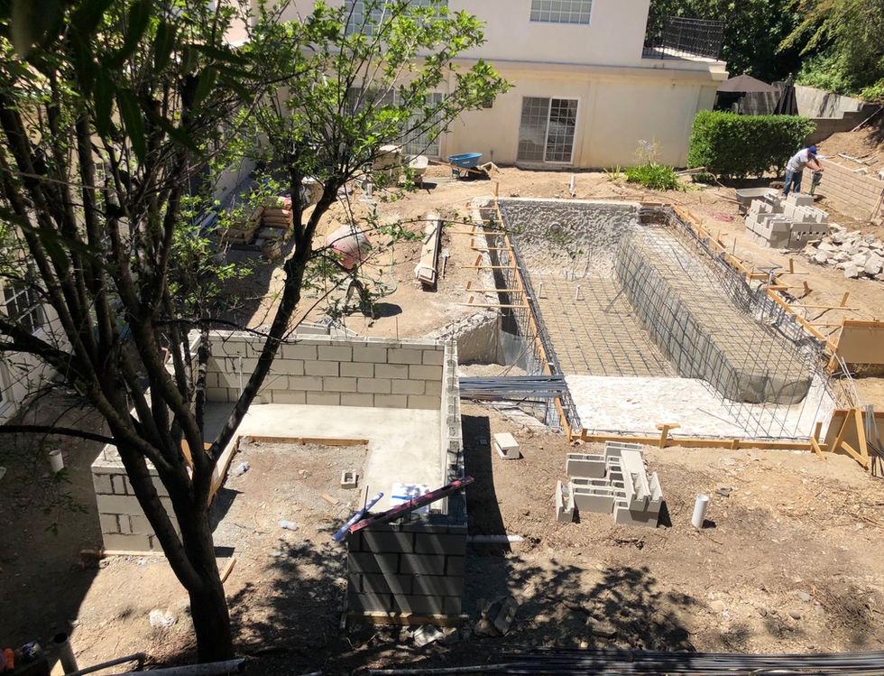 Pool Frame | Sherman Oaks