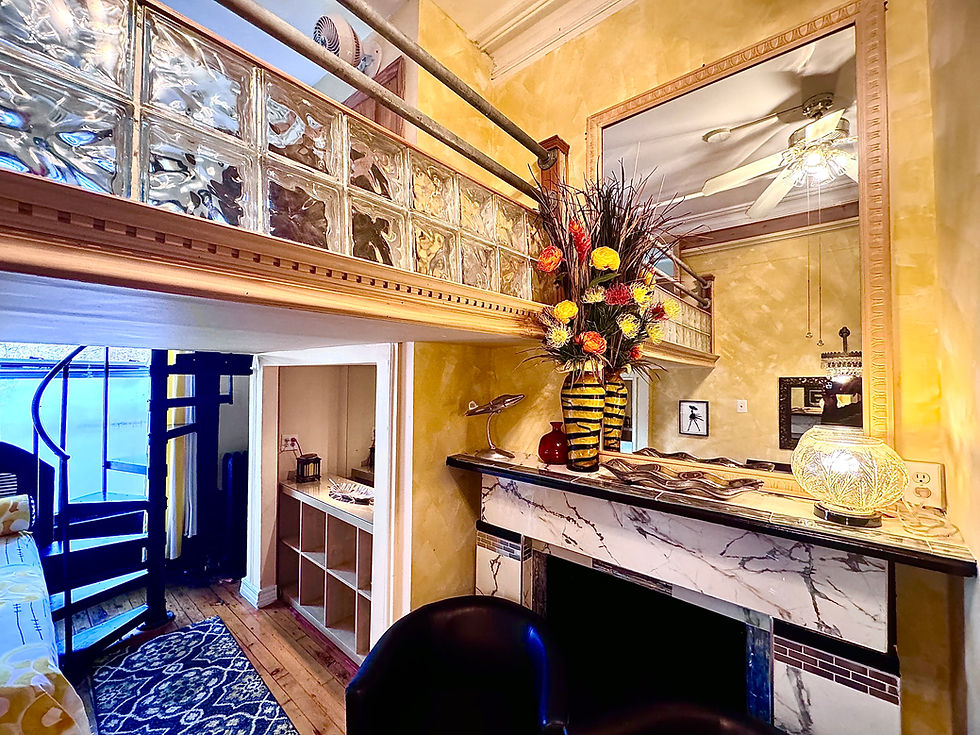 Suite with sleeping loft area