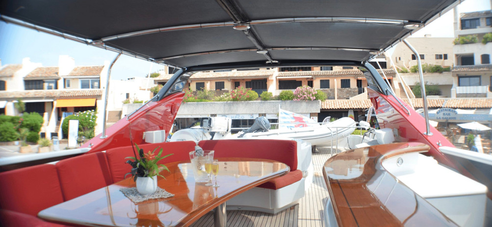 Location de bateau GUY COUACH 31 à Saint Tropez, STYS