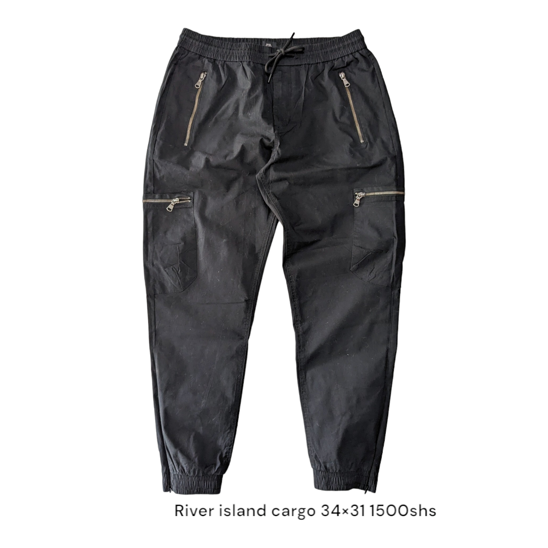 RIVER ISLAND CARGO PANTS 34x31