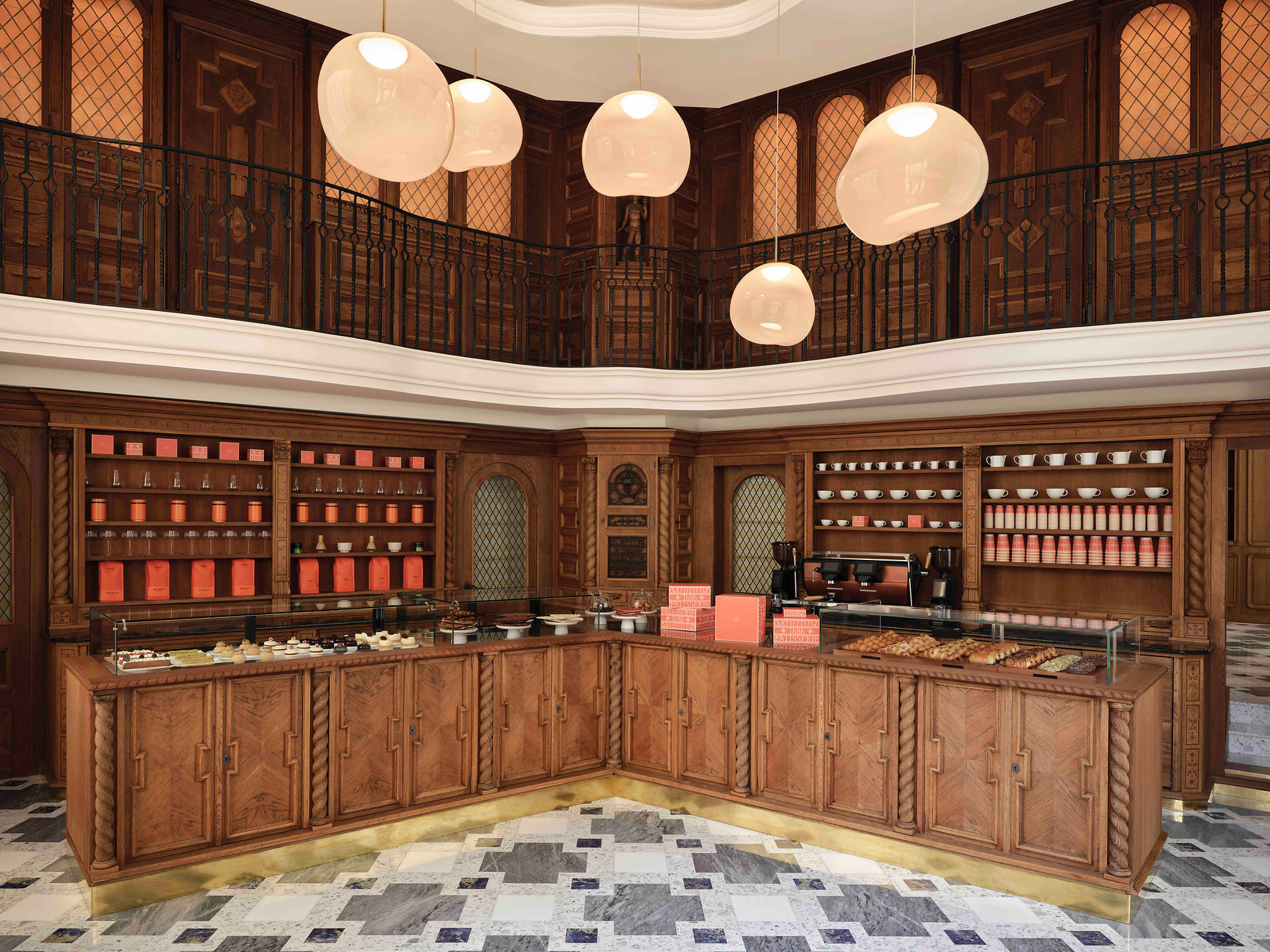image of dining venue Klotild Patisserie, image courtesy of The St. Regis Budapest