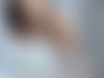 ラグジュアリー”は二の腕に表れる!