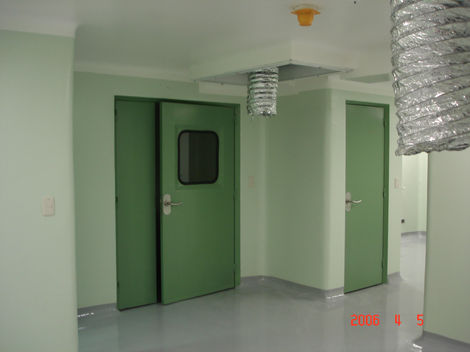 Laboratorios Synthesis 2006