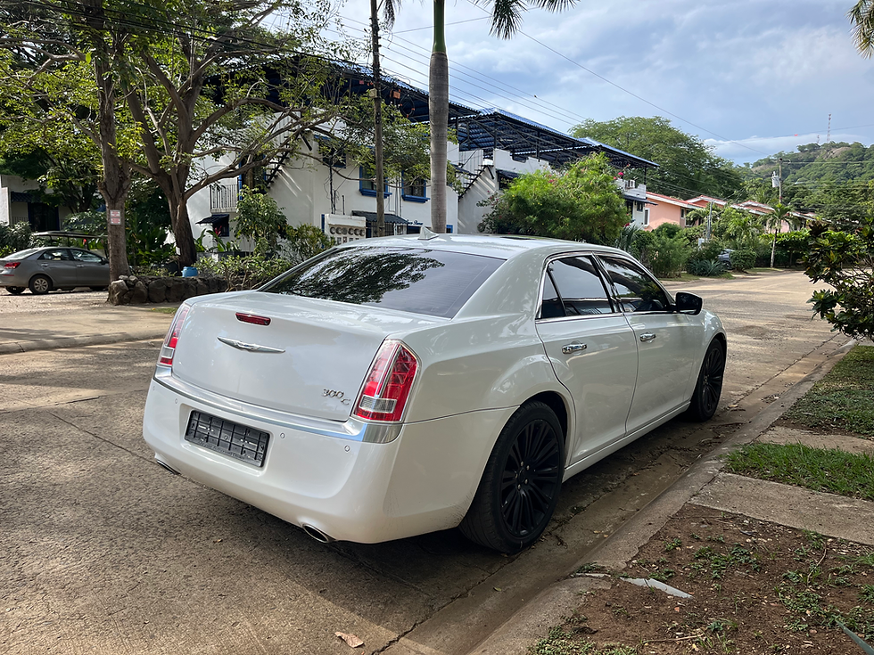 Miniatura: Chrysler 300C 2012